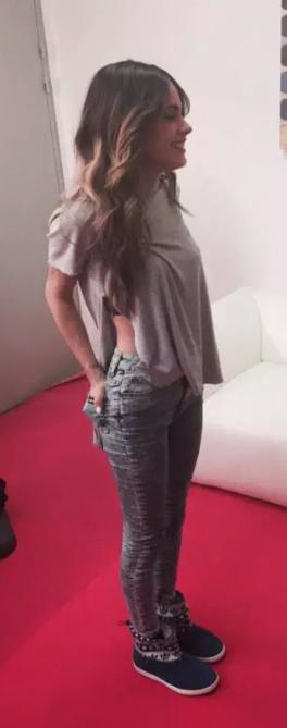 TiniPaisesBajos's tweet photo. And this outfit woooow I love this ❤ http://t.co/UENbh15cWU