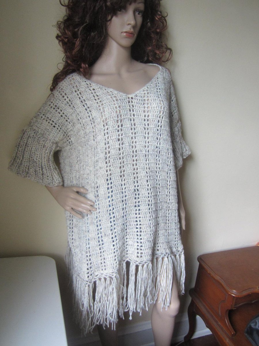 Elegantcrochets's tweet photo. OVERSIZE SWEATER PONCHO, Oversize poncho plus size sweater,… https://t.co/DG97AyR2yF #boho, #crochet #KnittedPoncho http://t.co/PCJuraqAqz