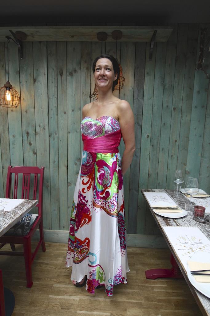myssshhwardrobe's tweet photo. @chestertweetsuk #chesterhour launching our new #borrowme collection @TheHollowsCh2 #fizznfrox Thursday #hoole2win http://t.co/6roIrkAbuR