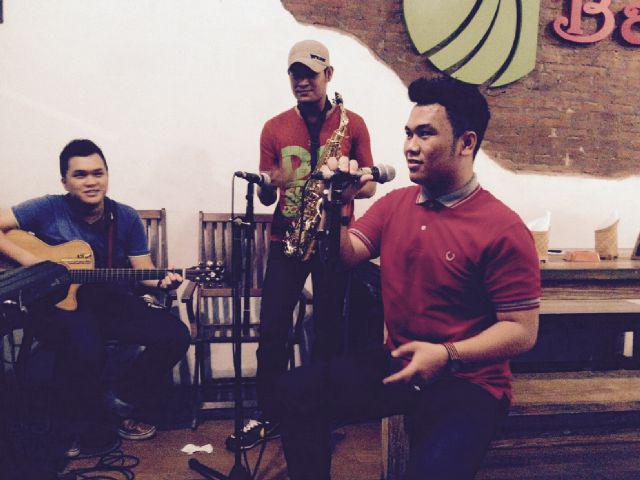 Saxophone31's tweet photo. http://t.co/B6We2xLre9