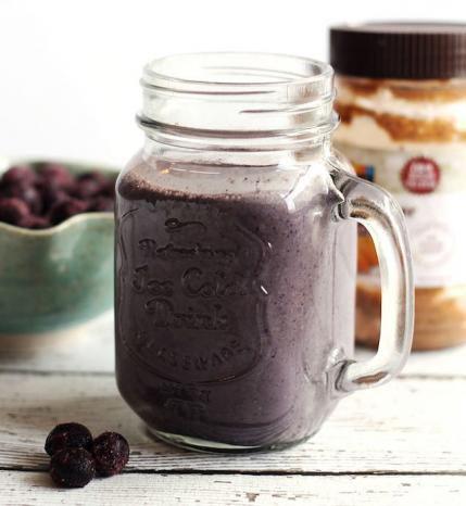 You need to chug these life-saving #smoothies #ASAP bit.ly/1M5gu3j