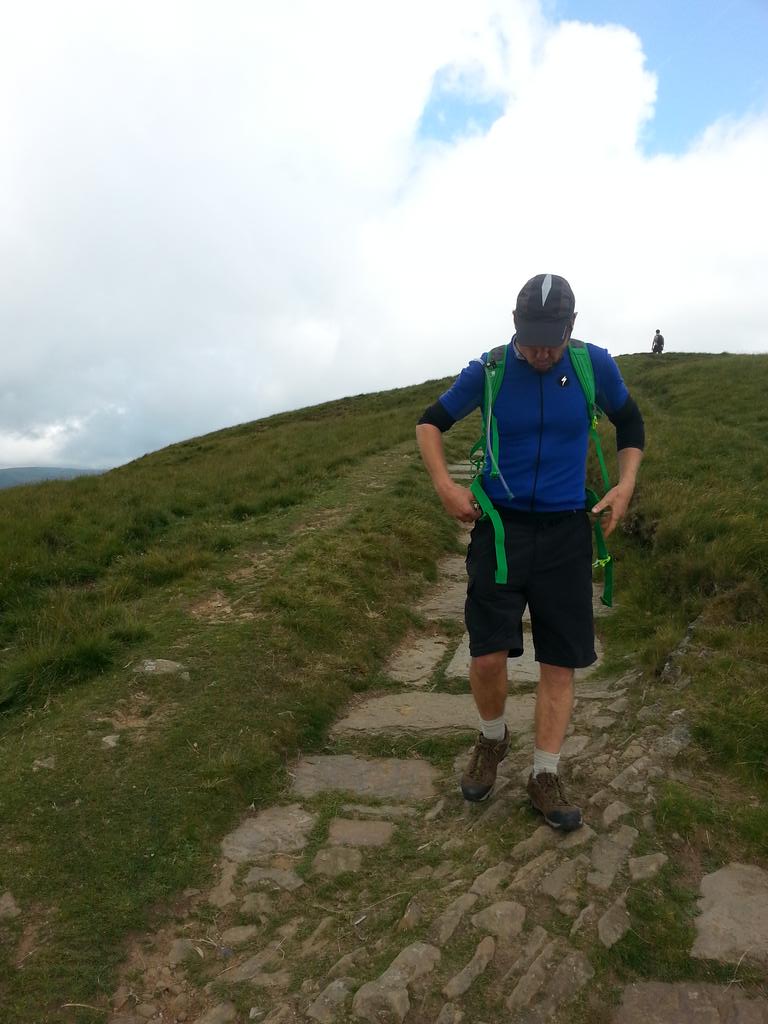 pbrssheffield's tweet photo. #100kinaday only 4 days away.. have blisters thinking about it! @Greenfingerscha @JustGiving sat 25th July #24hrs http://t.co/it2wBWq4wI