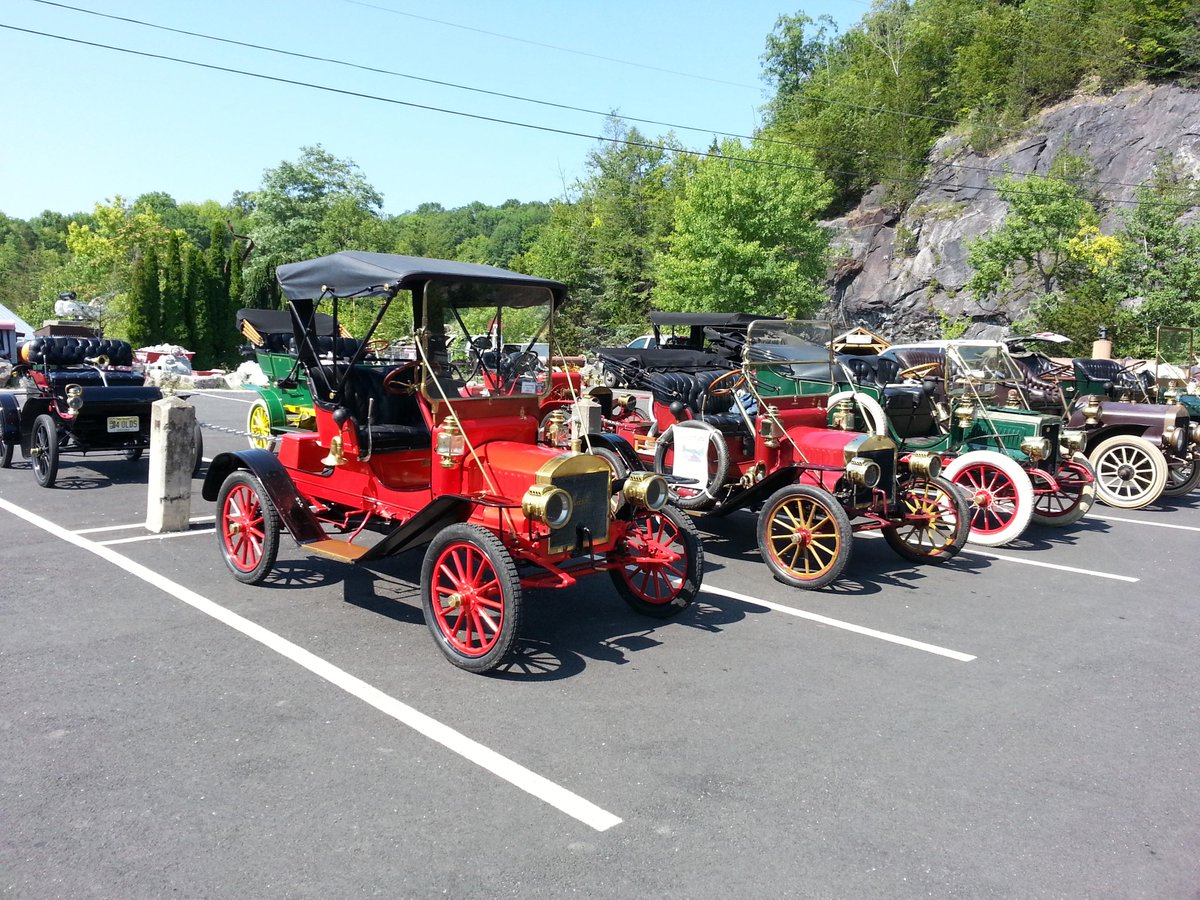 SterlingMine's tweet photo. Thank you to the Horseless Carriage Club of America for their visit to our mine! #carshow http://t.co/BgYcxrWgrq