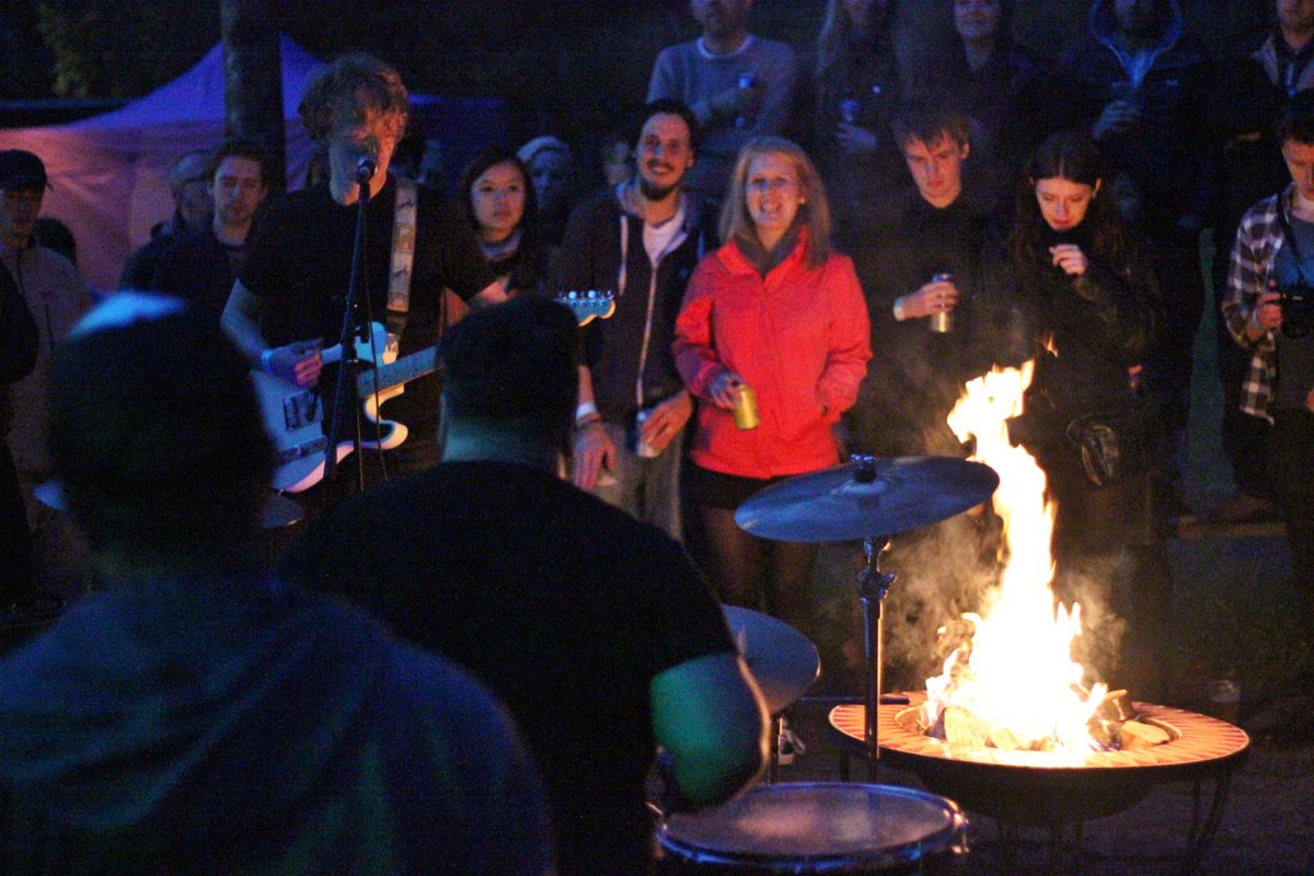 <a href="/JessieLPhoto/">Jessie Leong</a> <a href="/FellFootSound/">Fell Foot Sound Fest</a> here's one back atcha! New Woman by the firepit. 
#fellfootsound