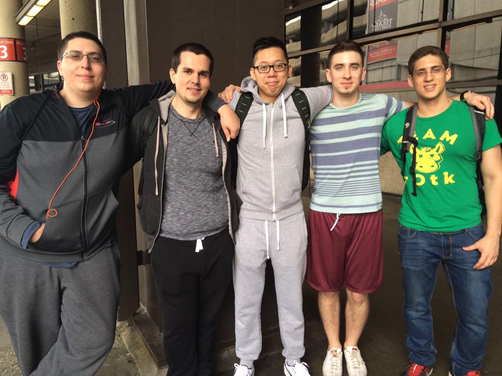 CKdqK_MUAAADKKZ.jpg:large