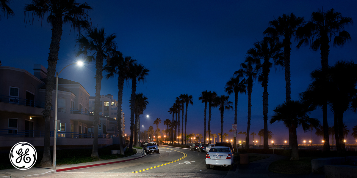 GELighting's tweet image. Oceanside, CA positions city as leader in connected &amp;amp; energy-savings solutions with #LightGrid bit.ly/1VlVAjG