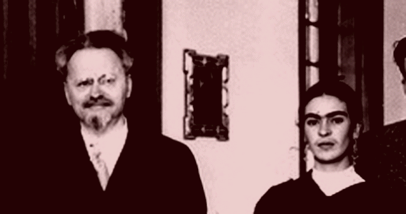 DASiqueiros's tweet photo. Qué ironía... @FridaKahloC apoyando a Trotsky y yo en un atentado contra él ¬¬ #FridaEnEl22 Hoy, 10pm en @Canal22 http://t.co/OskRiOXSmq