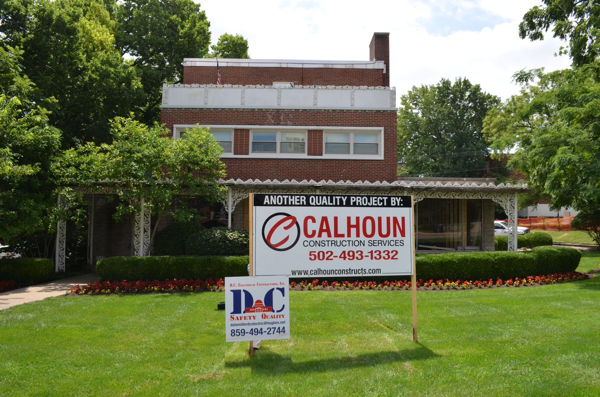 CalhounConstruc's tweet photo. Calhoun begins the renovation of the Chi Omega House at the University of Kentucky. http://t.co/QDRYjfZHco