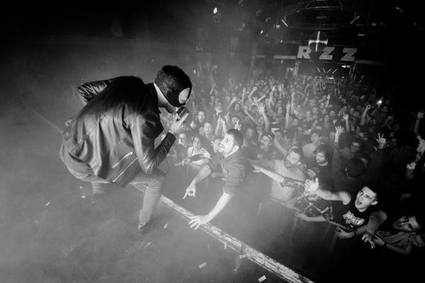 dimmak's tweet photo. Get to know the man behind the mask👽 Check out @SBCROfficial's interview on @talenthouse ➡ https://t.co/ZSw0RAlTMK http://t.co/5IFknIJtmg