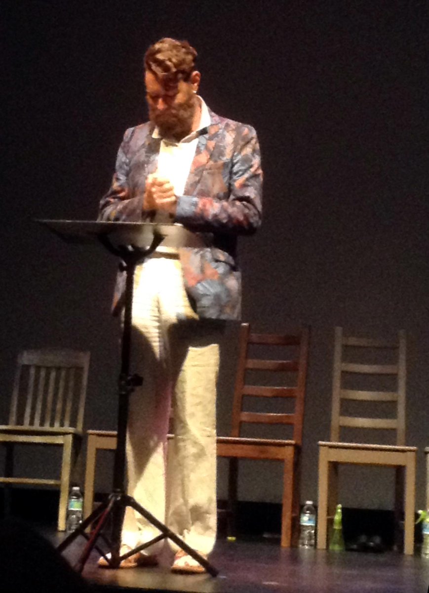 jenniewebbsite's tweet photo. And now, a prayer frm #TheBookofLiz. Thx @DanielHenningLA @sarahallynbauer & all @TheBlankTheatre for a GREAT time http://t.co/VzMqzlkxHr
