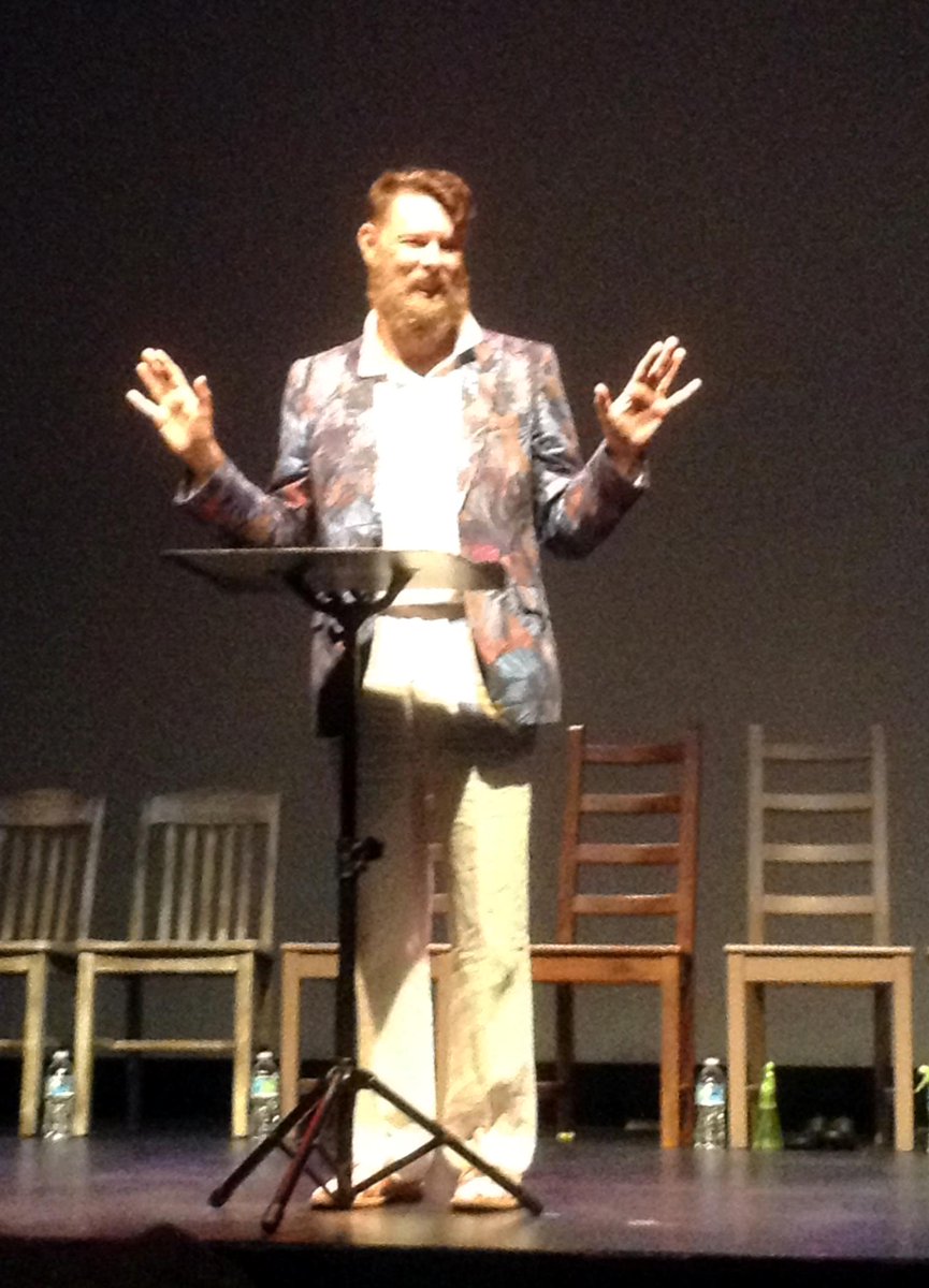 jenniewebbsite's tweet photo. And now, a prayer frm #TheBookofLiz. Thx @DanielHenningLA @sarahallynbauer & all @TheBlankTheatre for a GREAT time http://t.co/VzMqzlkxHr