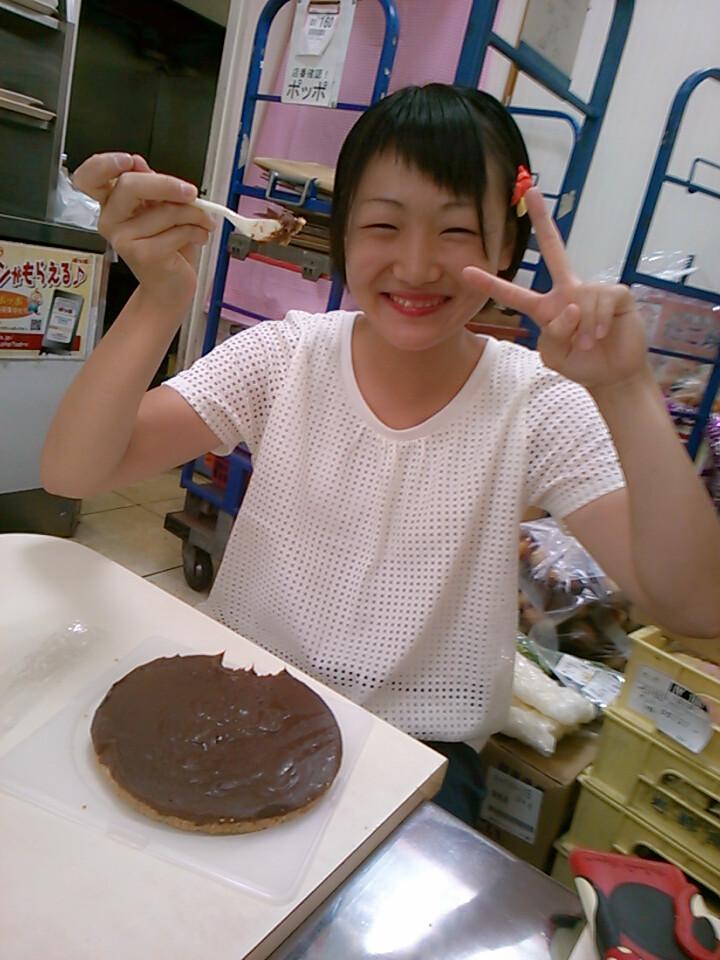aivolleyDuck's tweet photo. 昨日はきゃんと池袋行ってきた～！！
アルバムあげたときに、「こういうのもらったの初めて！」って言われたときは、作ってよかったって改めて思った！ケーキもめっちゃ喜んでくれたし、おそろいもたくさん増えて嬉しかった～♪
昨日はありがとね～♪ http://t.co/NBjMvDXOm7