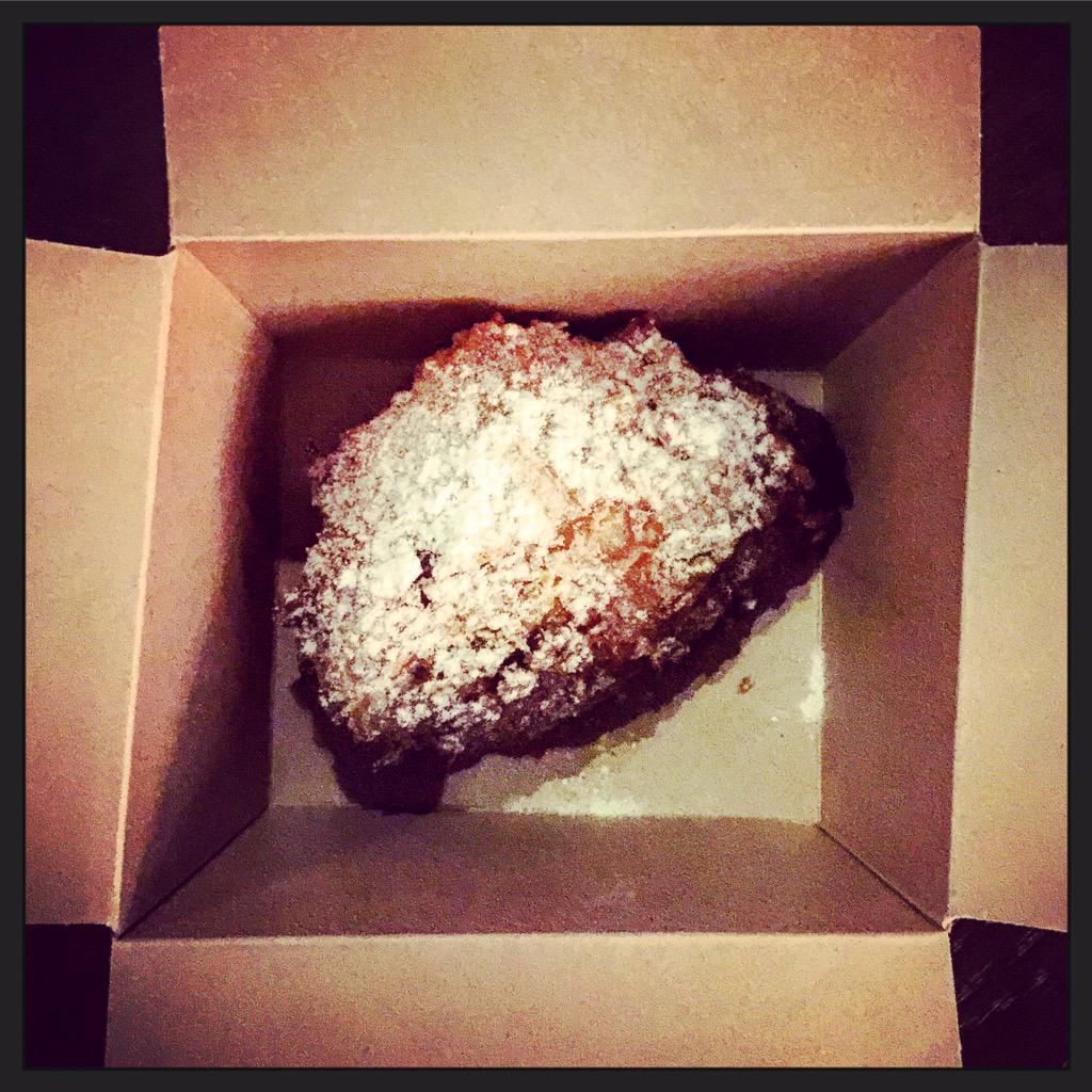 AFC Amass Fried Chicky ~ Mamma Martha Lou &amp; <a href="/TGrimesHUSK/">Travis Grimes</a> Charleston, you got competiton <a href="/AmassRestaurant/">Amass</a> <a href="/McCradys/">McCrady's</a>