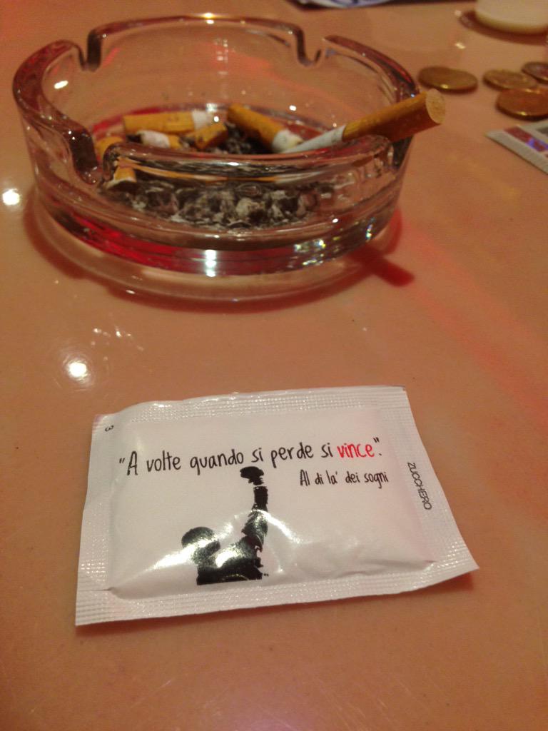 giu_zago's tweet photo. #serate http://t.co/enCIjJW7A2