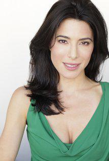 Happy Birthday to Jaime Murray (39) 