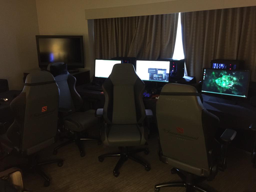 CKealUmUkAA6sRR.jpg:large