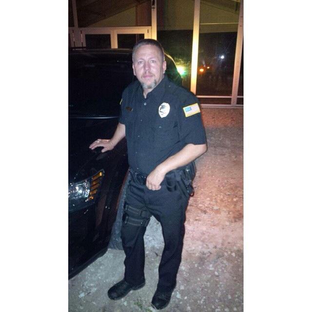 usexecutivepro's tweet photo. Armed Security #USExecutiveProtection #security #securitydetail #Armedsecurity http://t.co/F8aMCfC4sd