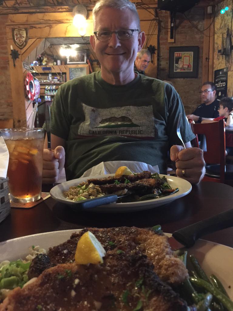 LSpringme's tweet photo. Delish dinner tonight @IronBarleySTL (need to visit more often!) w @stevespring http://t.co/u58WJuTgsq