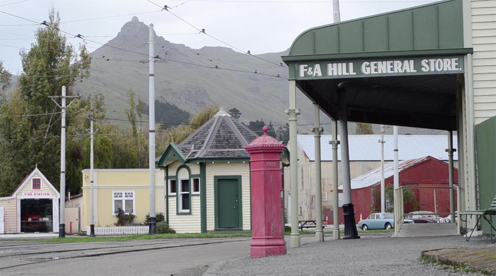 EnjoyWellington's tweet photo. Exhibitions by Bridget Reweti and Kayla Ward opening @ 30 Upstairs tonight from 5.30pm! #enjoyalumni http://t.co/ZPDNJZVBd2