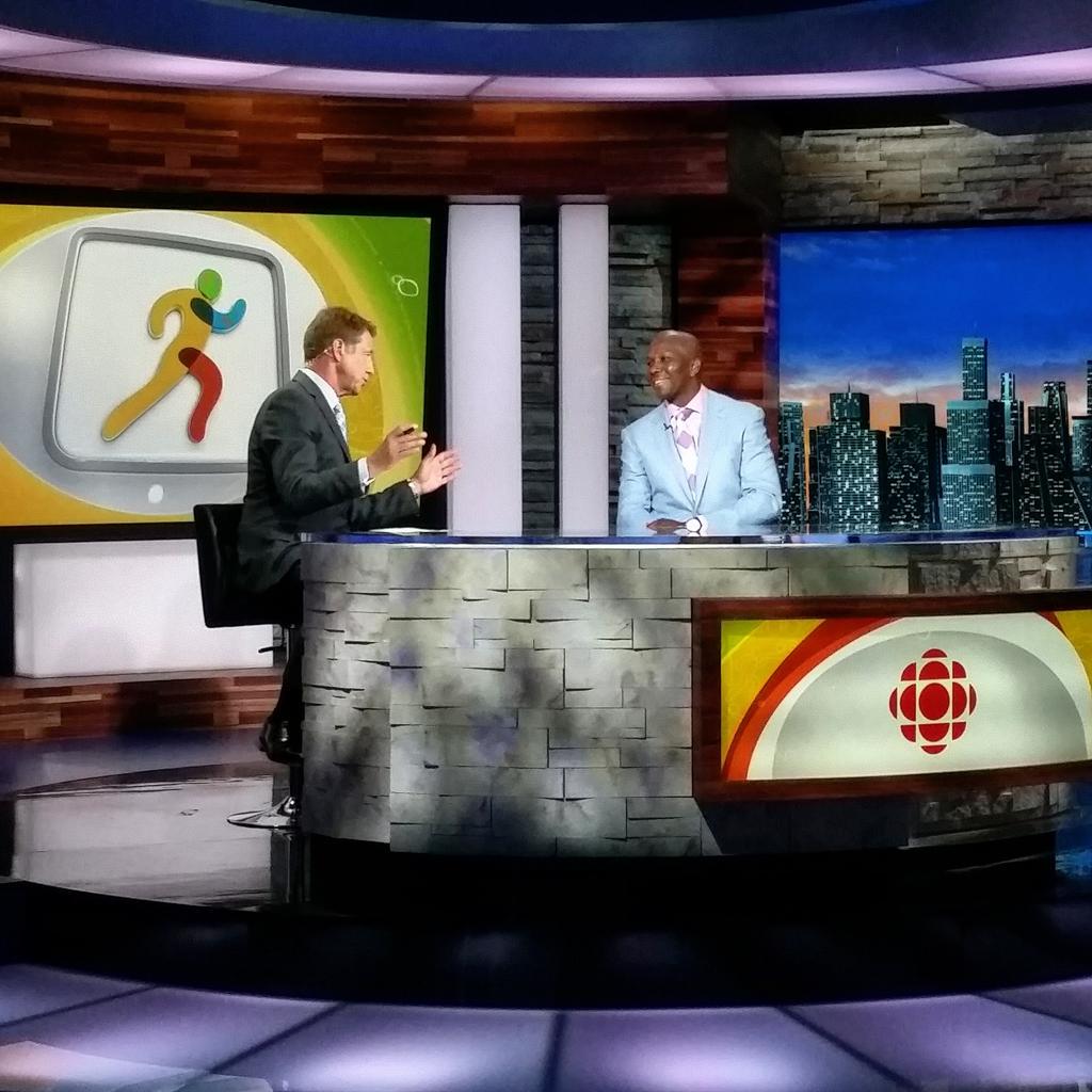 mcmanjitweets's tweet photo. The man. The legend.
@donovanbailey with @SportsWkndScott   on the @cbc.sports for #CBCPanAm primetime http://t.co/6UDbZqINMJ