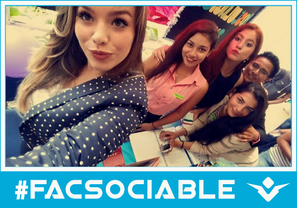 FACSOCIABLE's tweet photo. Compañeros de Nivelación, el día del Proyecto Integrador de Saberes (PIS) . #FACSOCIABLE Selfie #FACSO http://t.co/FYY2iUGtsk