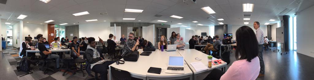 thomcochrane's tweet photo. Starting the #mobime project with CoLab students #ctec503 http://t.co/4JwXbOTnUw