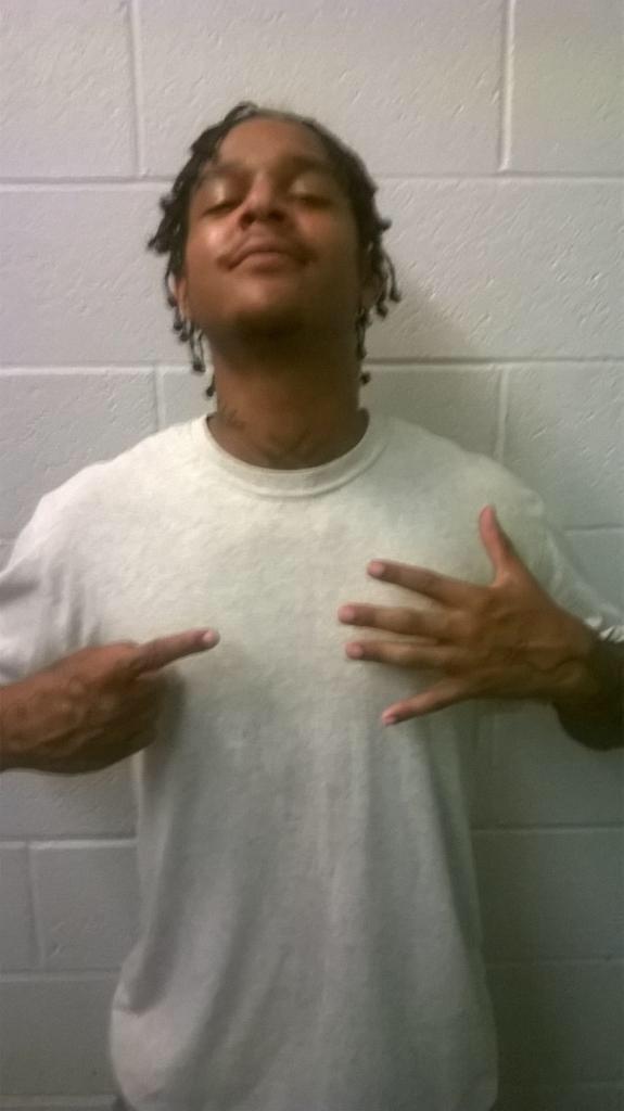 YouSteeleWantIt's tweet photo. We gone be alright! #FreeMessy ๐๐๐๐๐ http://t.co/pWzmYfuLE9
