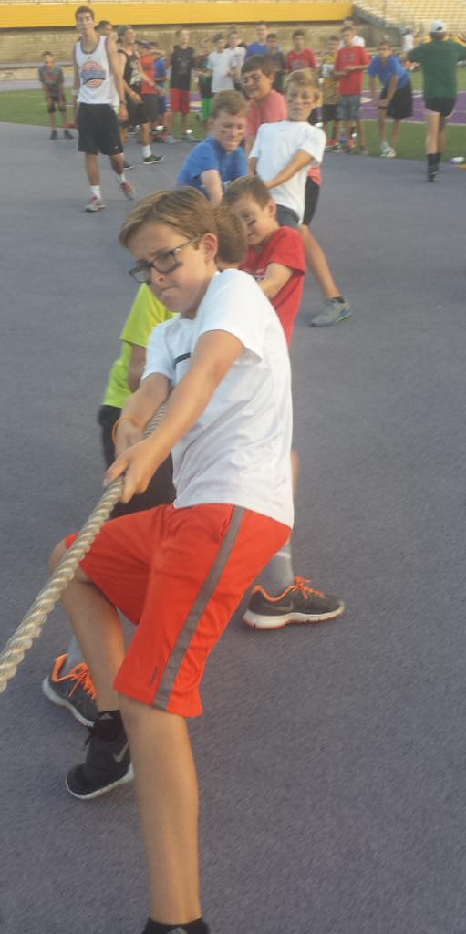 LiveThePaddle's tweet photo. Last strength night of the summer! Campers... How strong are you!? #TooStrong! #LASC2015 http://t.co/m9TLTp2iq4