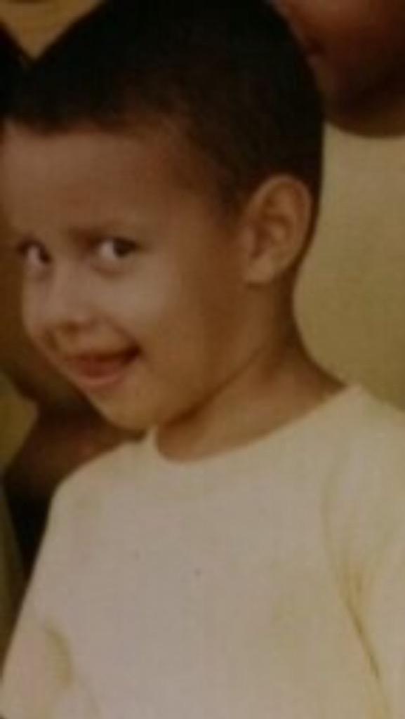 SalvaEstaFeliz's tweet photo. —Veamos una peli
—donde?
—no se, en tu casa.
— http://t.co/oEyXiPTVPY