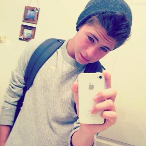 ____AustinB's tweet image. Another happy customer