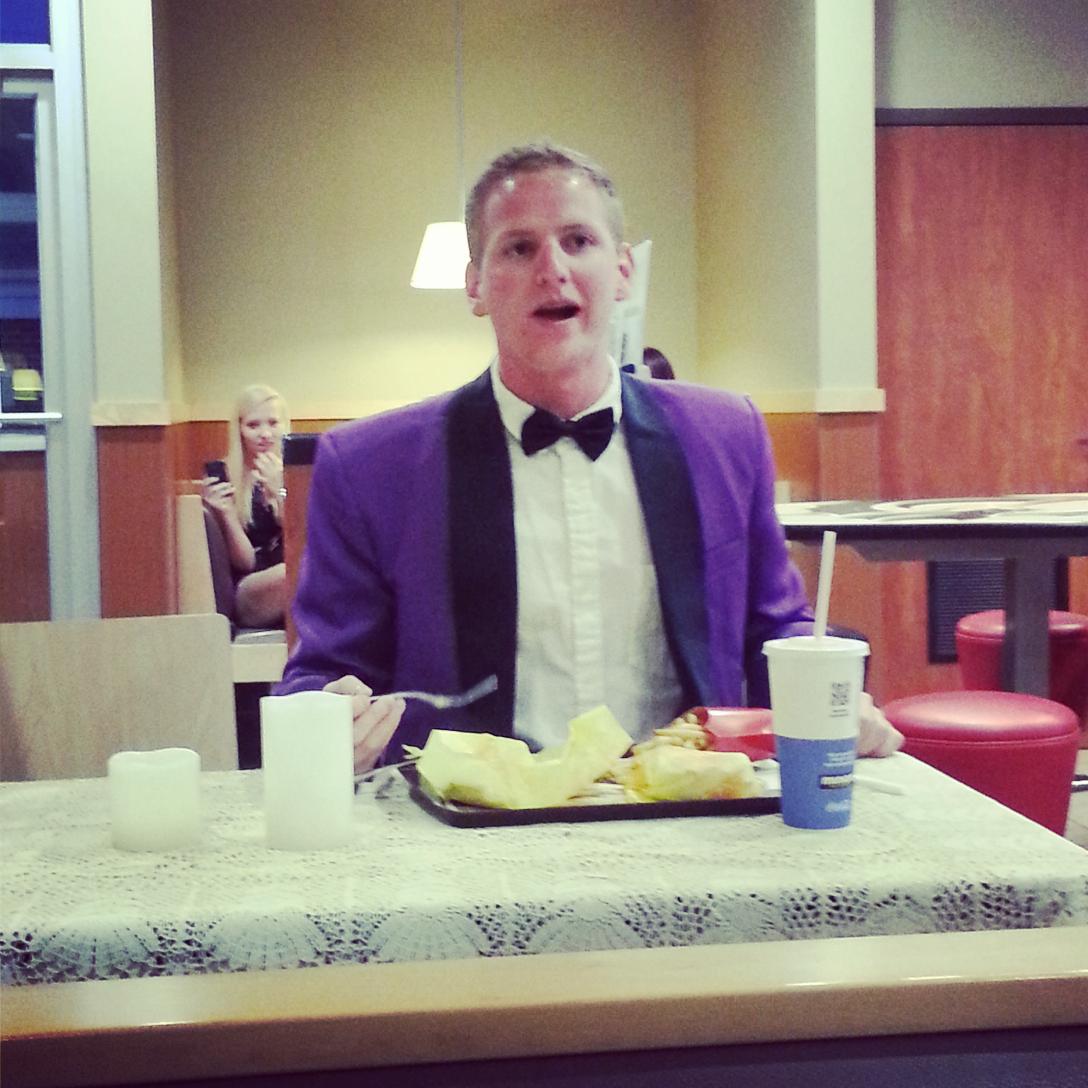 WordsOfTinyTim's tweet photo. I'm a fancy motherfucker. http://t.co/5p8ve6gpJq