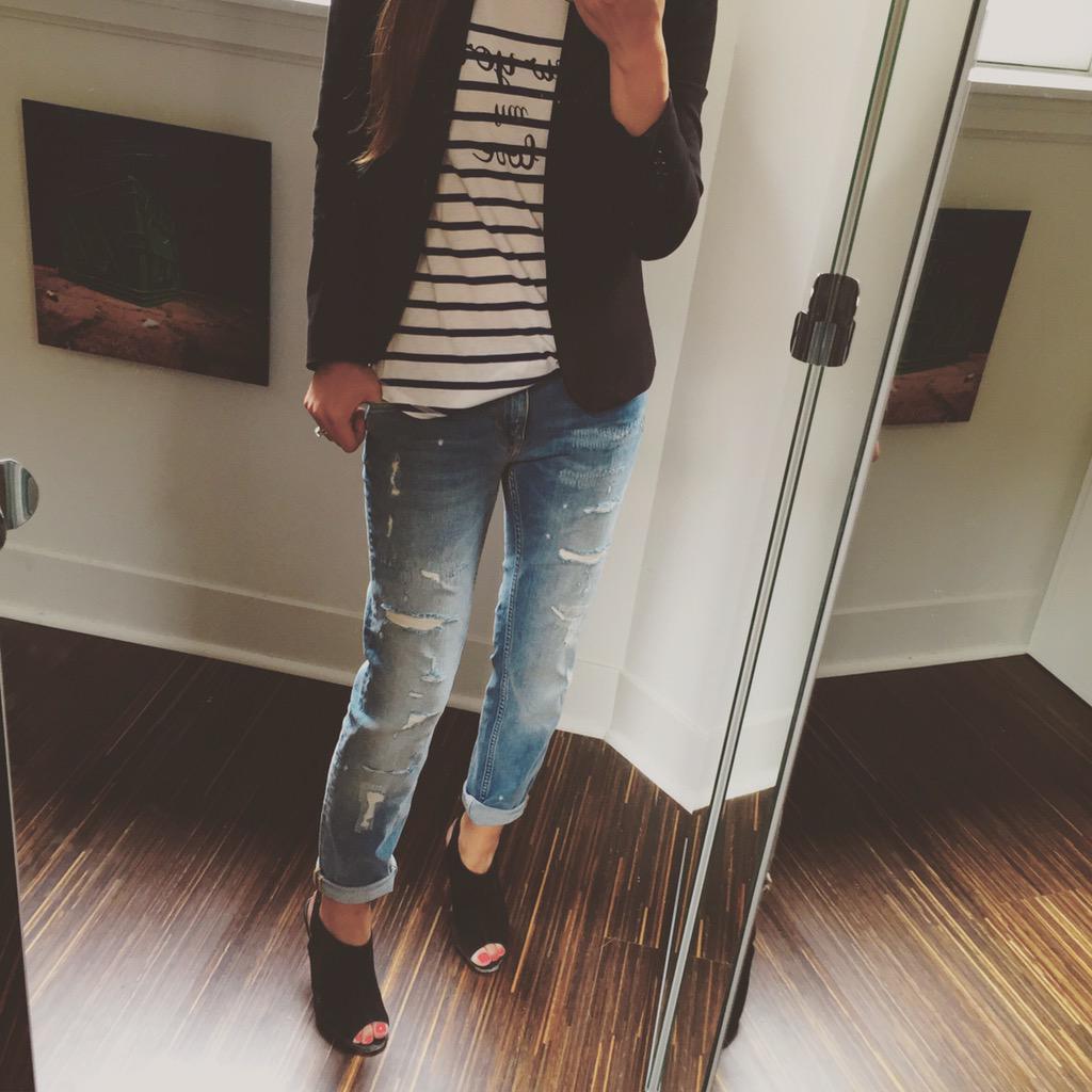 theNicoleCW's tweet image. My search for the perfect boyfriend jeans has ended! Thanks @ZARA #petiteproblems #fashion #style #ootd