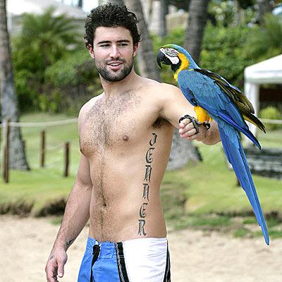_Chris_Winters_'s tweet photo. @HollywoodUQueen not very embarrassing but the whole bird thing... @hwuSean_Winters hope u tattoo Cassies last name 2 http://t.co/1dXDmRdb4Z