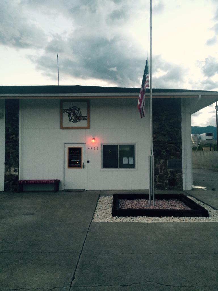 To honor Denver Fire Departments loss of Engineer John Whelan we will be displaying our red lights.