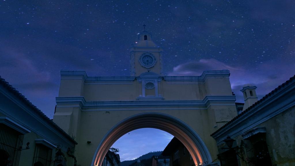 PacoChilin's tweet photo. Antigua Guatemala 
#quebuenoesmipais http://t.co/SWS5fQ85Ww