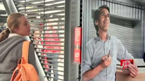 oohforeignagent's tweet photo. @KITKAT ‘Hijacks’ Other Brands’ #Billboards To Promote It’s Colombian Launch #KitKat 
http://t.co/Q9d4WuOn2r #OOH http://t.co/Q8ZjHRBg51