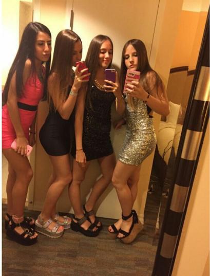 EtelGnjec's tweet image. Orne Messinese Las de la HABITACION 1215 Las más lindas!! 💞💞  #FunTimeJulio2015