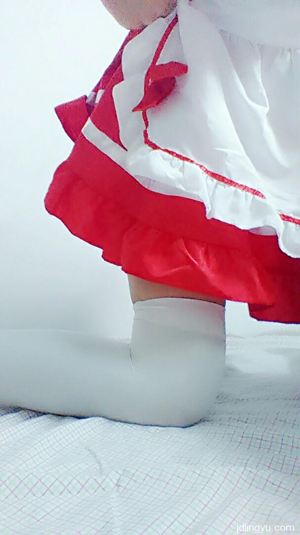 来卖个萌 - 绝对领域jdlingyu.com/12799/