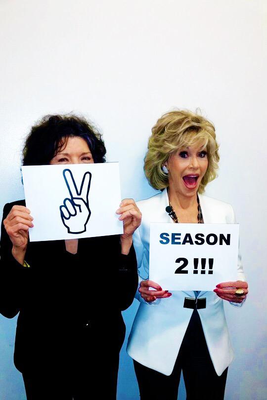 LukeEdgemon's tweet photo. SO EXCITED RN AHHHH SEASON TWO @GRACEANDFRANKIE http://t.co/7AuxabtwhU