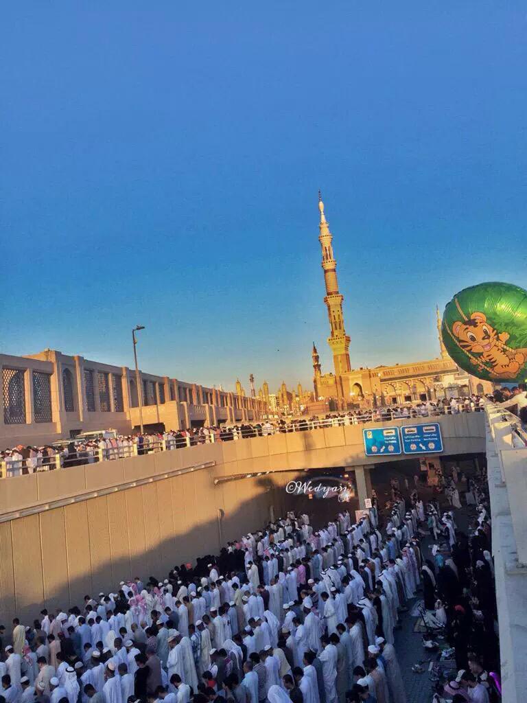 yasserayt's tweet image. #المدينة_المنورة
صور من صلاة العيد ١٤٣٦ه 
زحام لم يسبق له مثيل في المسجد النبوي