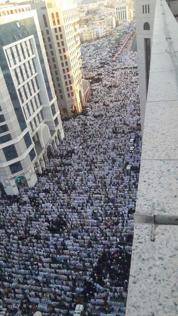 yasserayt's tweet image. #المدينة_المنورة
صور من صلاة العيد ١٤٣٦ه 
زحام لم يسبق له مثيل في المسجد النبوي