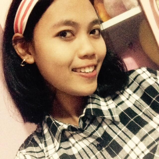Cikoerlangga's tweet photo. I love you 😙😙💏💑 @OctariDwiPutri http://t.co/02s8VCjTBE