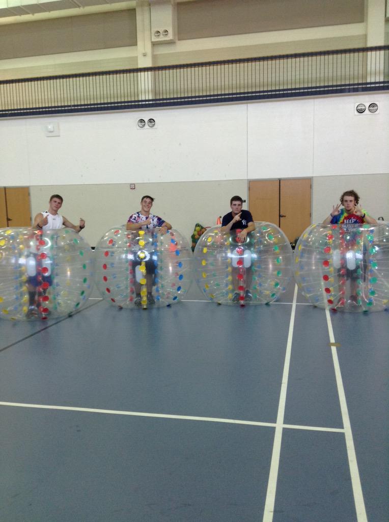 PaytonIgo's tweet photo. The BumperBall dream team! #StudentliferecordSixStraightVictories #askmagda #slarlington15 #HoldMyCross #StangEm http://t.co/xVxcHXjhTQ