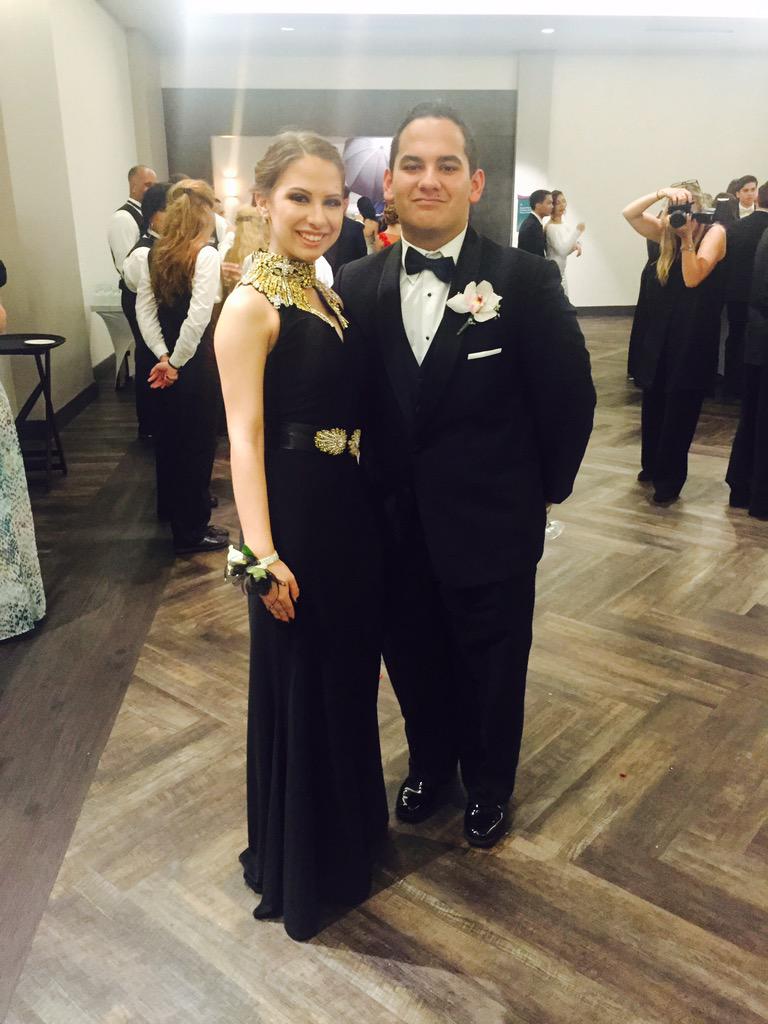 Cesar_soto13's tweet image. Happy Birthday to the girl who has been through thick and thin with me! Love you! 😘 #8thGradeProm #12thGradeProm