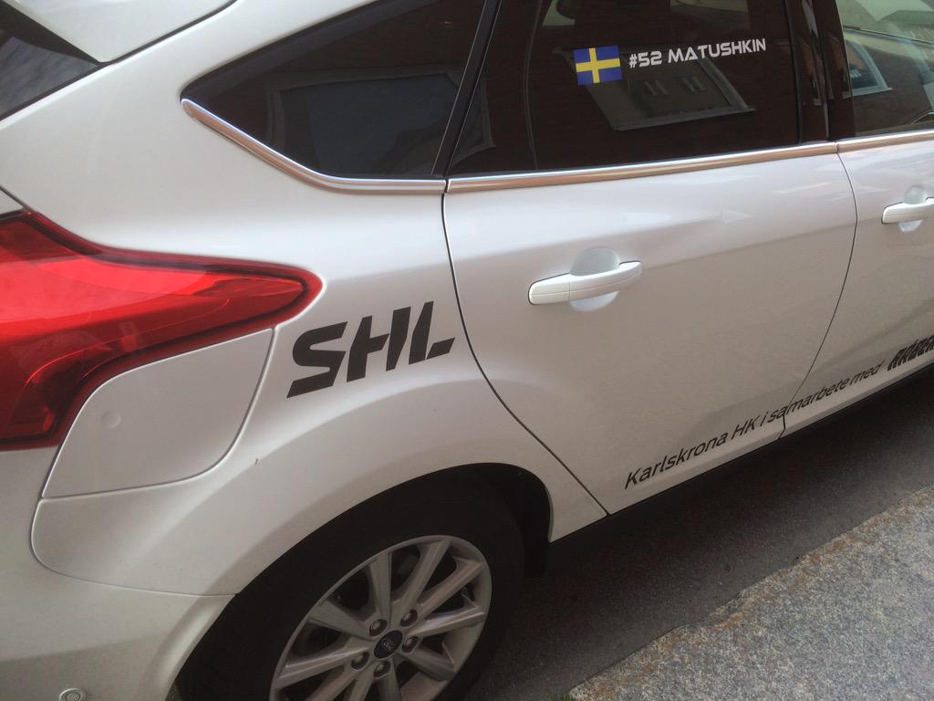 Lämnade i dag ut nycklarna till denna mot villkoret: låt nu för bövelen stolarna sitta kvar. #khk #detärvinsomärkhk