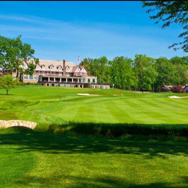 BForgFoundation's tweet photo. 3 days away from #BDF13. Who's going to bring home yellow? #BForgFoundation #golf #5thmajor #cancersucks #BaltusrolGC http://t.co/aQfxgjbYH1
