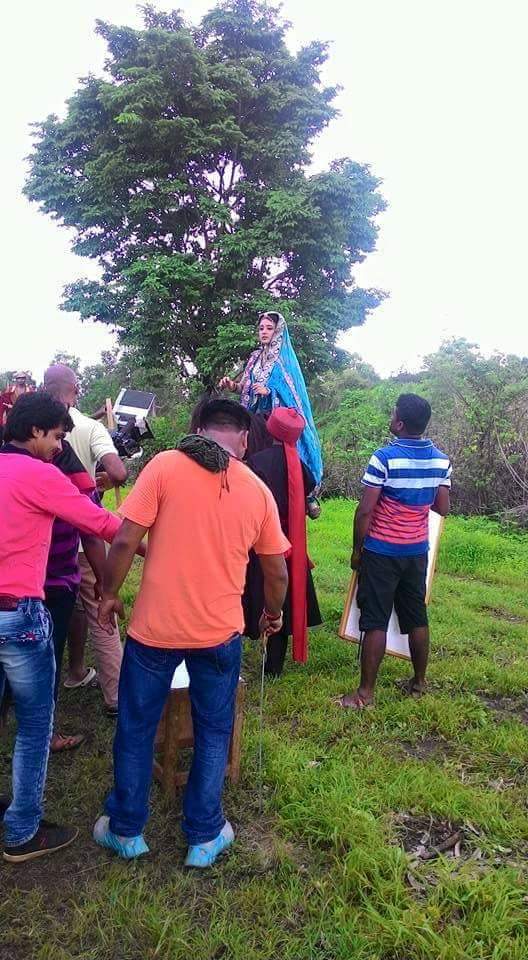 Embedded image permalink