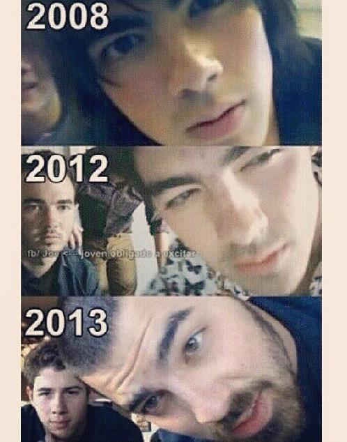 Daniela_bgomez's tweet photo. Joe😍😂 #GrowingUpAJonasFan http://t.co/peqFqmHNVp