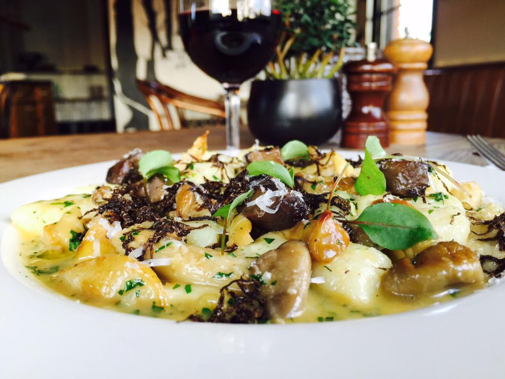 lascalaonjersey's tweet photo. Tonight's dinner? @massimomele007's wild mushroom &amp; truffle gnocchi + a glass of @capementelle wine for $35! http://t.co/dThZmPsbSD