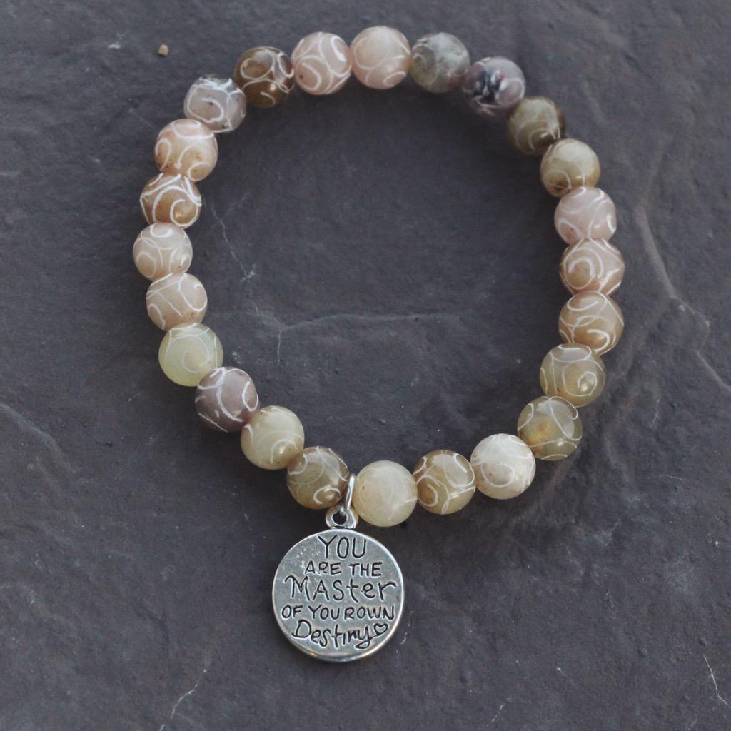 jadeoliviaetsy's tweet photo. Carved jade bracelet for #TheBraveCollection. Last one sold out already but I can order more beads. @lovecommandosin http://t.co/GDIdjZVtrG